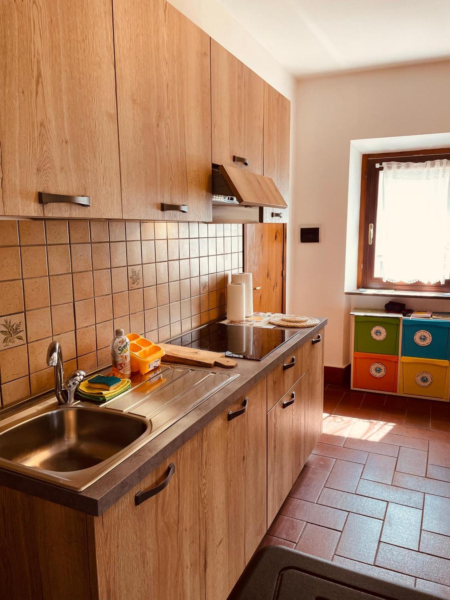 B&B Bivacco Frasassi Climbing & Trail Running House เจงกา ภายนอก รูปภาพ